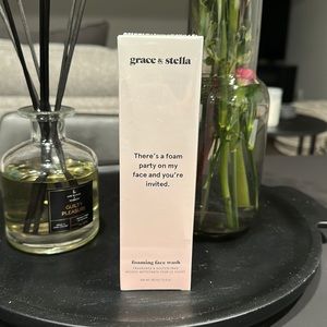 Grace & Stella Foaming Face Wash